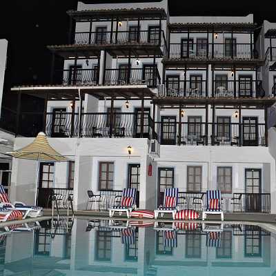 Gloria Tibi Jarra Hotel