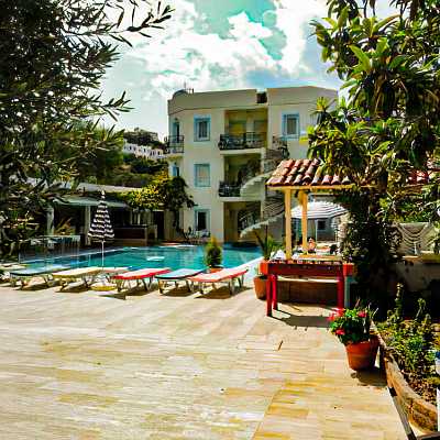 Merve Apartments