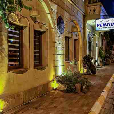 Anatolia Raymonde Cave House