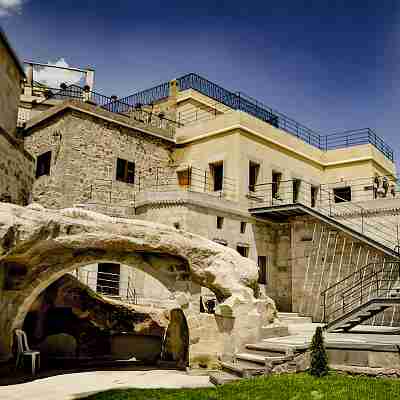Helike Cave Hotel