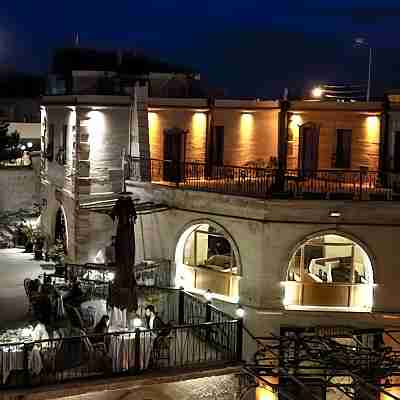 Hermes Cave Hotel