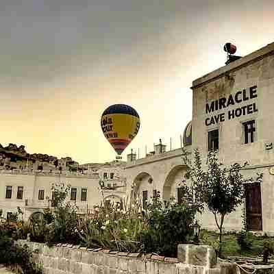 Miracle Cave Hotel