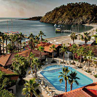 Club Akman Beach