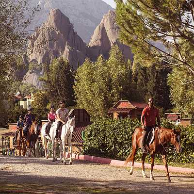 Hotel Berke Ranch and Nature