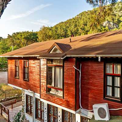 Koala Bungalow