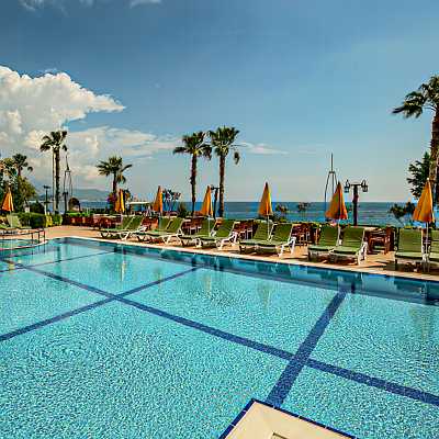 Valeri Beach Hotel