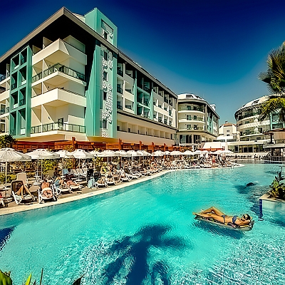 Seashell Resort & Spa