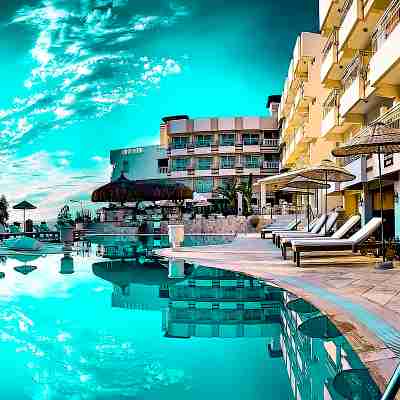 Carina Hotel