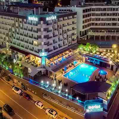 Marina Hotel Kuşadası & Suites