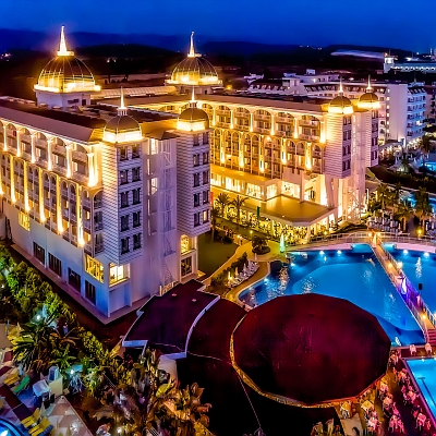 Kirman Sidera Luxury & Spa