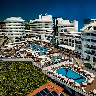 Laguna Beach Alya Resort & Spa