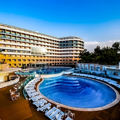 Water Planet Deluxe Hotel ve Aquapark